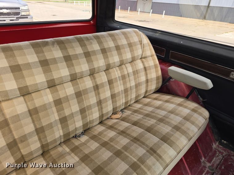 image for item DM1695 1985 Dodge Ram Charger SUV