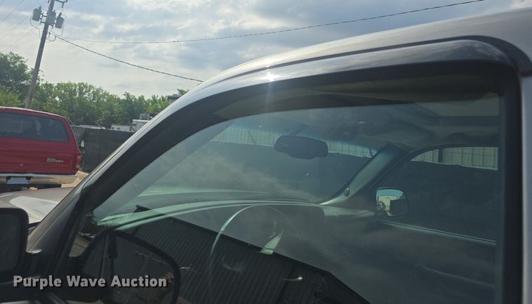 image for item DM1696 2006 Chevrolet Silverado 1500 Crew Cab pickup truck