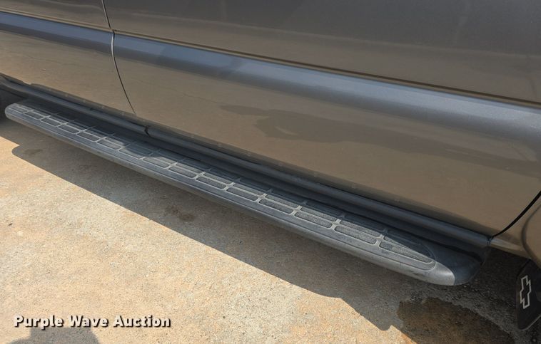 image for item DM1696 2006 Chevrolet Silverado 1500 Crew Cab pickup truck