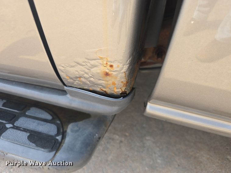 image for item DM1696 2006 Chevrolet Silverado 1500 Crew Cab pickup truck