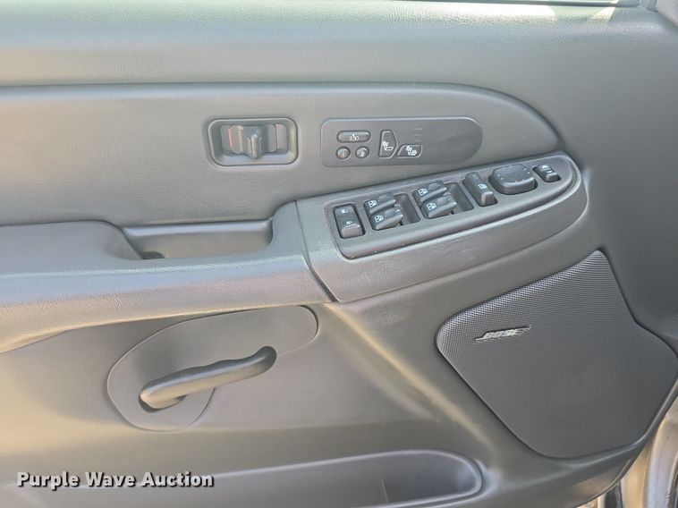 image for item DM1696 2006 Chevrolet Silverado 1500 Crew Cab pickup truck