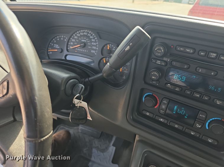 image for item DM1696 2006 Chevrolet Silverado 1500 Crew Cab pickup truck