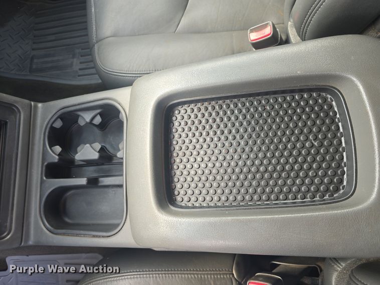 image for item DM1696 2006 Chevrolet Silverado 1500 Crew Cab pickup truck