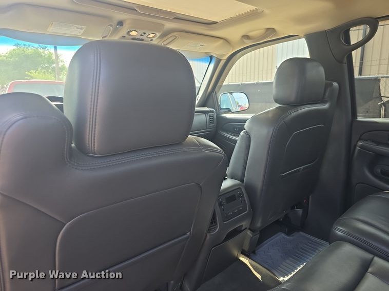 image for item DM1696 2006 Chevrolet Silverado 1500 Crew Cab pickup truck