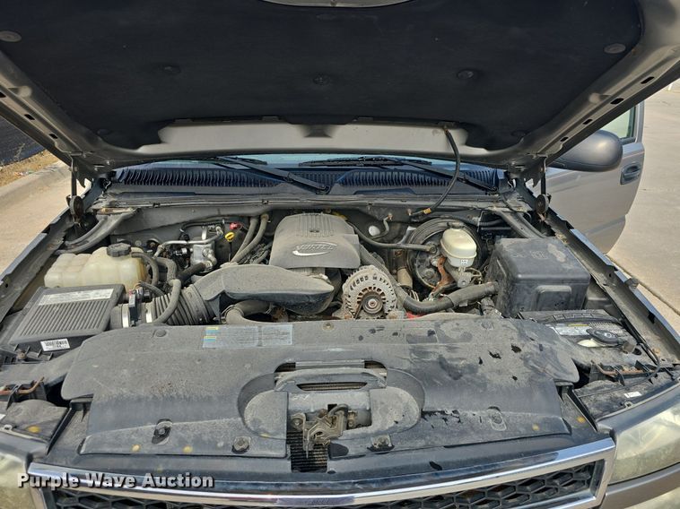 image for item DM1696 2006 Chevrolet Silverado 1500 Crew Cab pickup truck