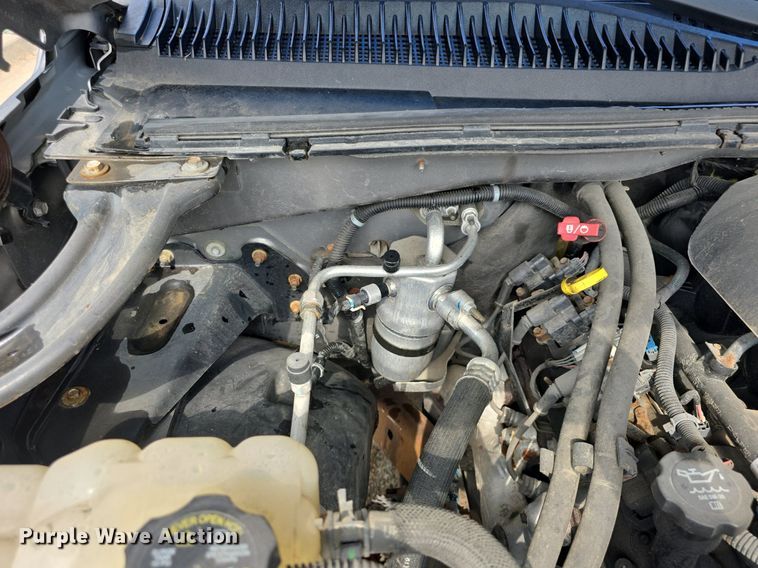 image for item DM1696 2006 Chevrolet Silverado 1500 Crew Cab pickup truck