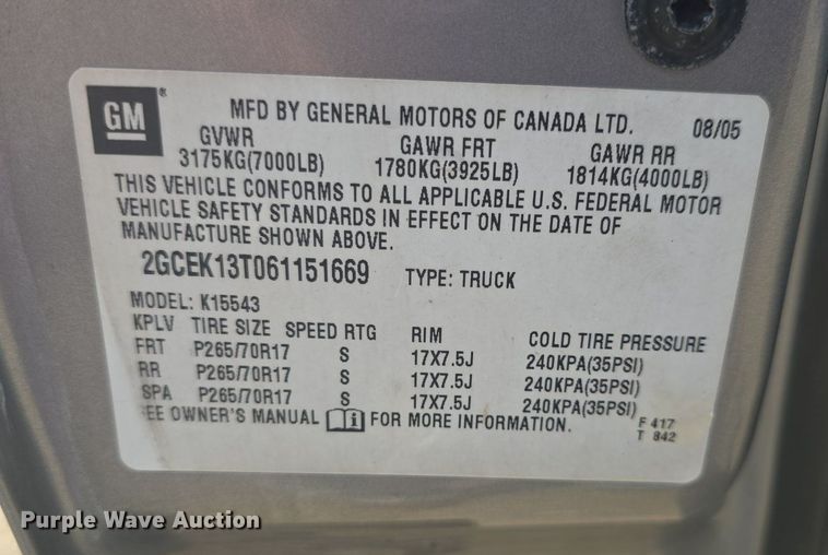 image for item DM1696 2006 Chevrolet Silverado 1500 Crew Cab pickup truck