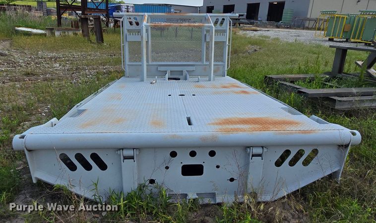image for item DM1704 Winch truck bed