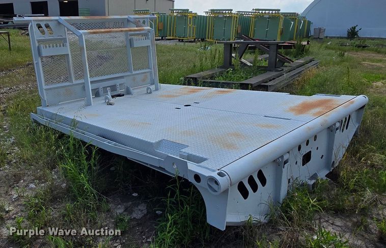 image for item DM1704 Winch truck bed