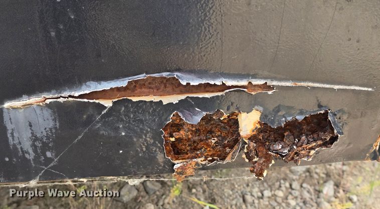 image for item DM1705 1988 W-W enclosed cargo trailer