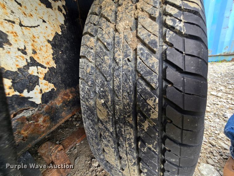 image for item DM1705 1988 W-W enclosed cargo trailer