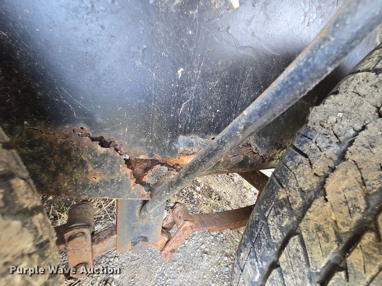 image for item DM1705 1988 W-W enclosed cargo trailer