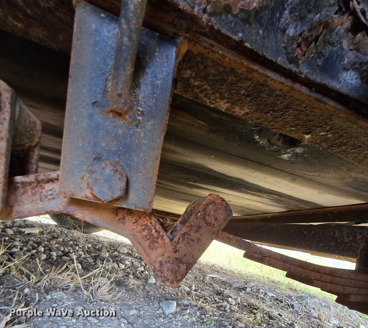 image for item DM1705 1988 W-W enclosed cargo trailer