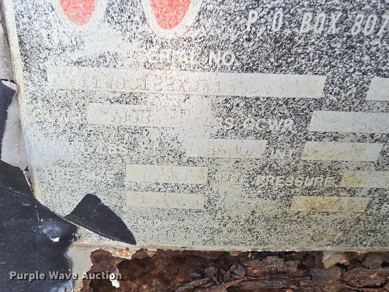 image for item DM1705 1988 W-W enclosed cargo trailer