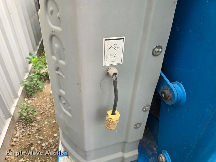 image for item DM1706 2006 Genie Z3020N boom lift