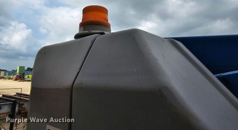 image for item DM1706 2006 Genie Z3020N boom lift