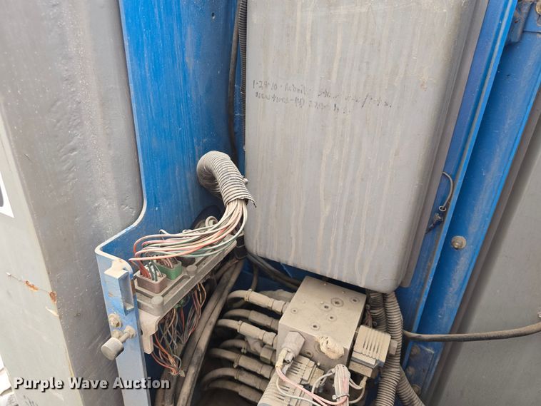 image for item DM1706 2006 Genie Z3020N boom lift