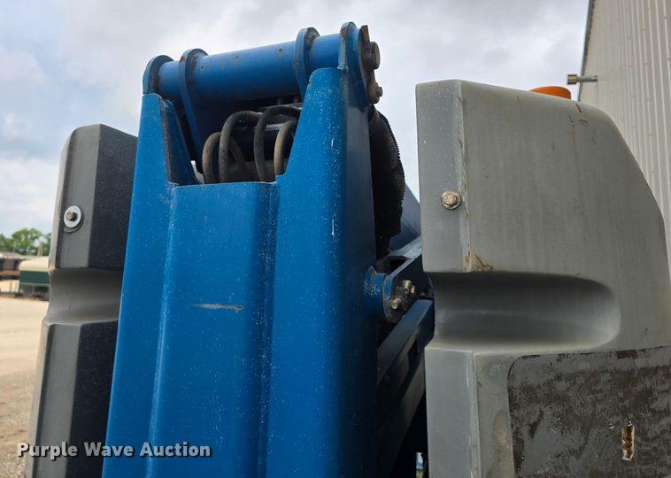 image for item DM1706 2006 Genie Z3020N boom lift