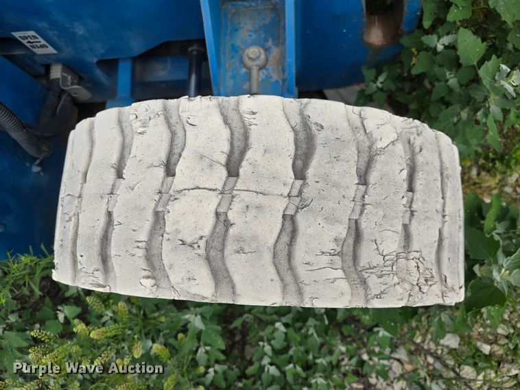 image for item DM1706 2006 Genie Z3020N boom lift