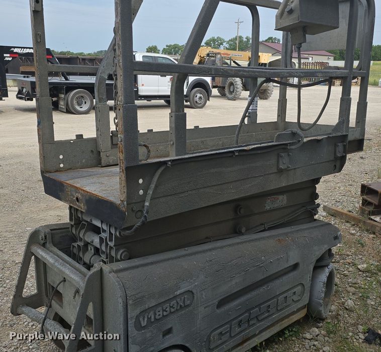 image for item DM1716 Condor V1833XL scissor lift