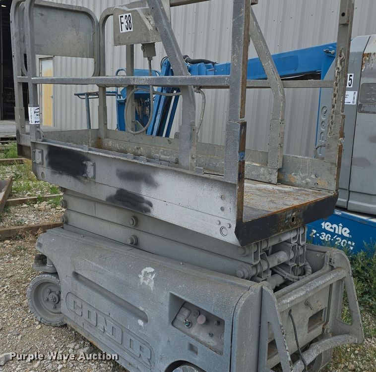 image for item DM1716 Condor V1833XL scissor lift