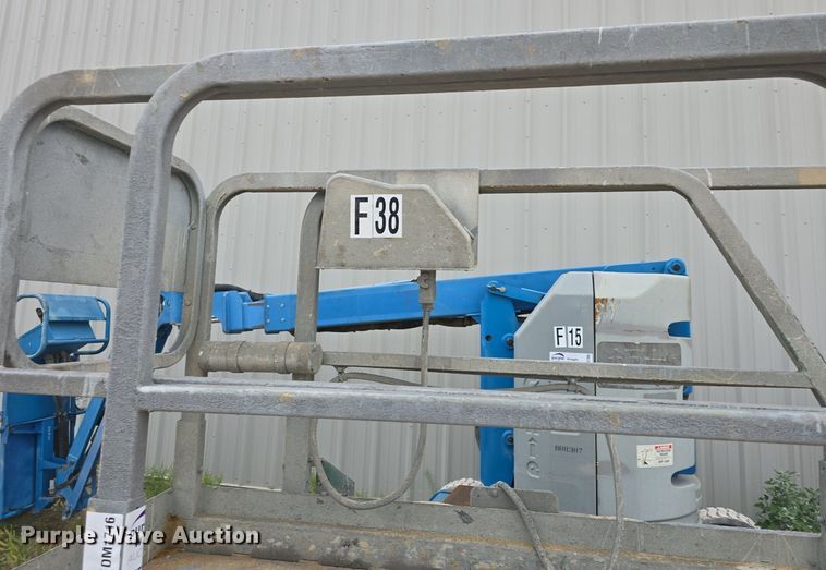 image for item DM1716 Condor V1833XL scissor lift