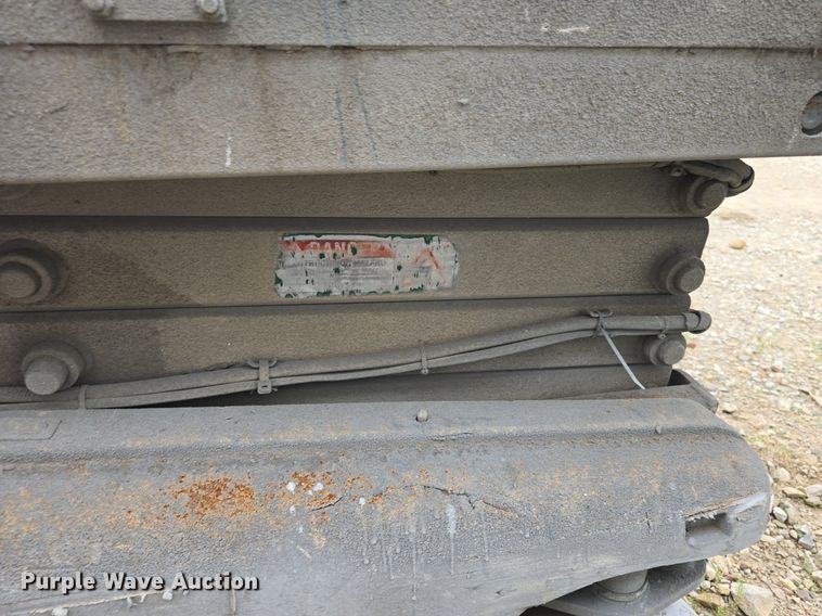 image for item DM1716 Condor V1833XL scissor lift