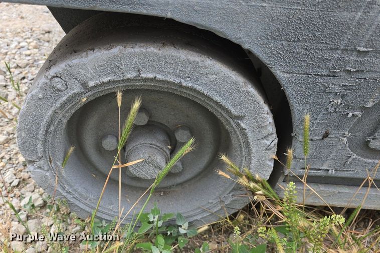 image for item DM1716 Condor V1833XL scissor lift