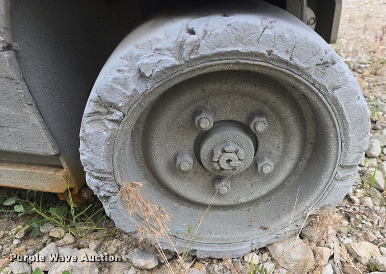 image for item DM1716 Condor V1833XL scissor lift