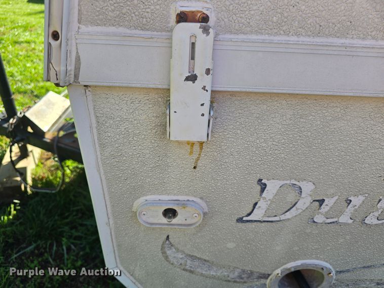 image for item DM1717 2000 Dutchmen Classic camper