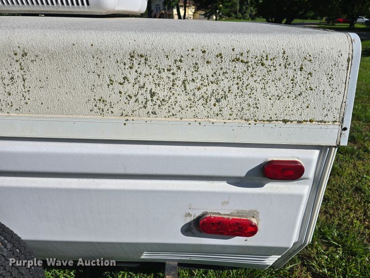 image for item DM1717 2000 Dutchmen Classic camper