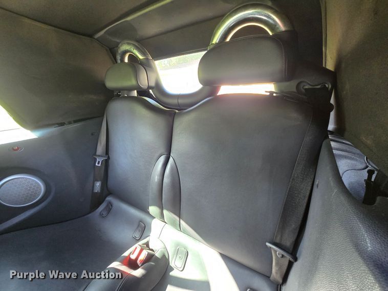 image for item DM1718 2006 Mini Cooper S convertible