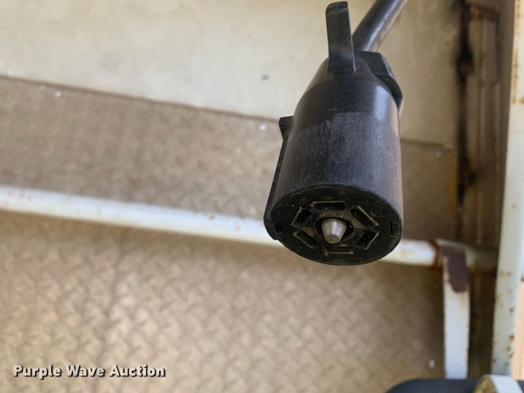 image for item DM7856 2012 CM 20' Cargo gooseneck enclosed cargo trailer