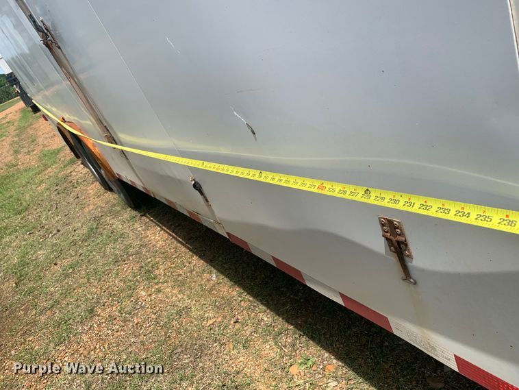 image for item DM7856 2012 CM 20' Cargo gooseneck enclosed cargo trailer