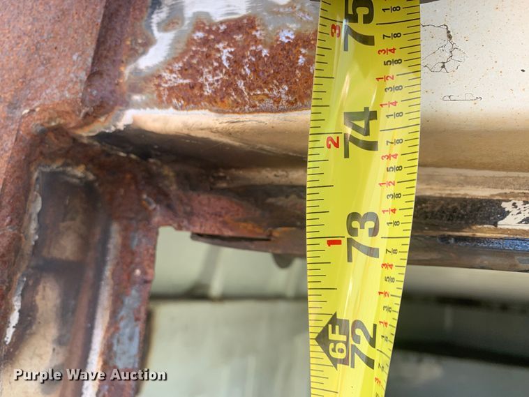 image for item DM7856 2012 CM 20' Cargo gooseneck enclosed cargo trailer