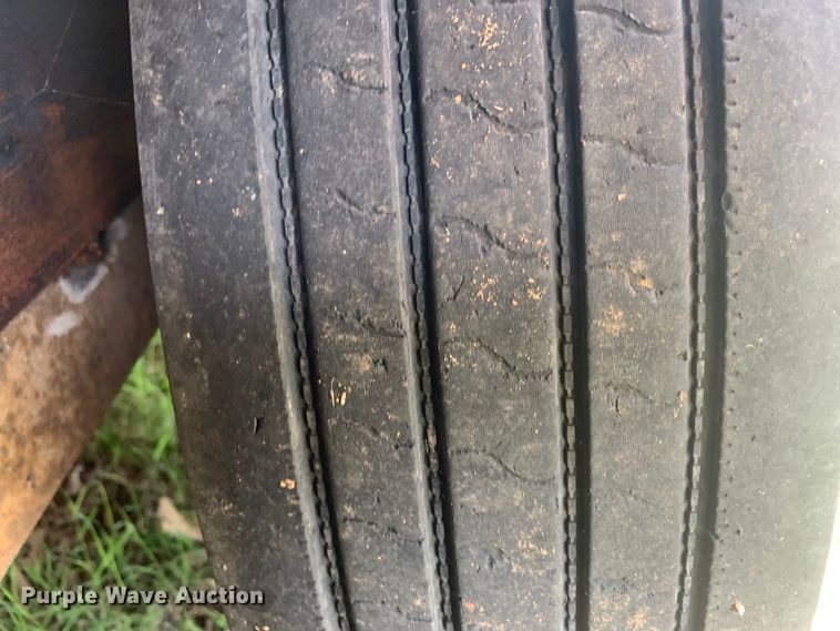 image for item DM7856 2012 CM 20' Cargo gooseneck enclosed cargo trailer