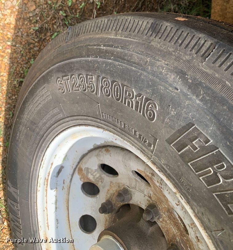 image for item DM7856 2012 CM 20' Cargo gooseneck enclosed cargo trailer