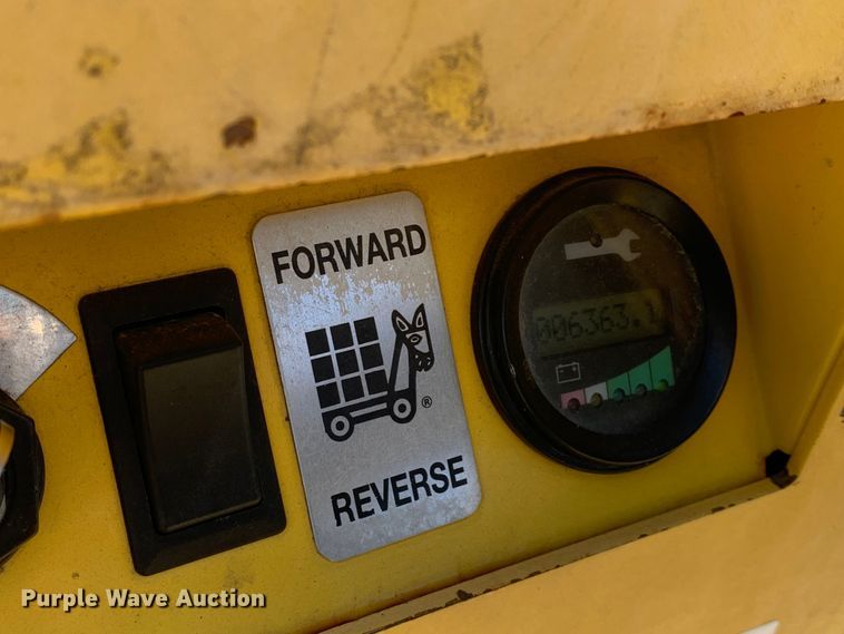 image for item DM7863 2016 Pack Mule SC-775-6AC utility cart