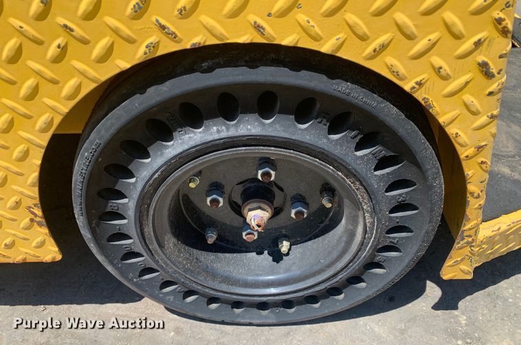 image for item DM7863 2016 Pack Mule SC-775-6AC utility cart