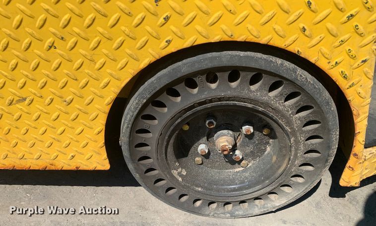 image for item DM7868 2016 Pack Mule SC-775-6AC utility cart