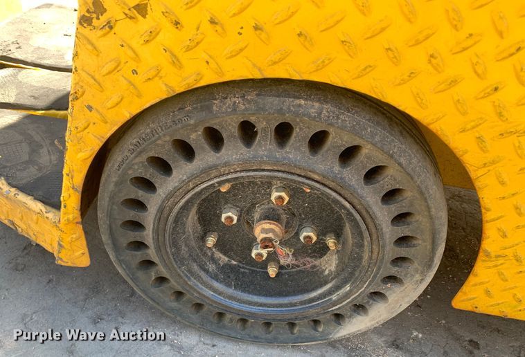 image for item DM7868 2016 Pack Mule SC-775-6AC utility cart