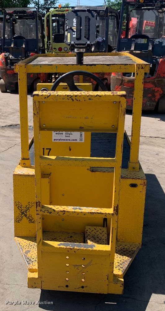 image for item DM7869 Pack Mule SC-775-6SA utility cart