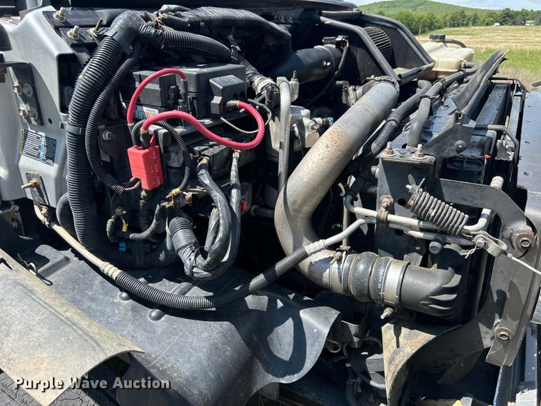 image for item DO1139 2006 Chevrolet C4500 flatbed truck