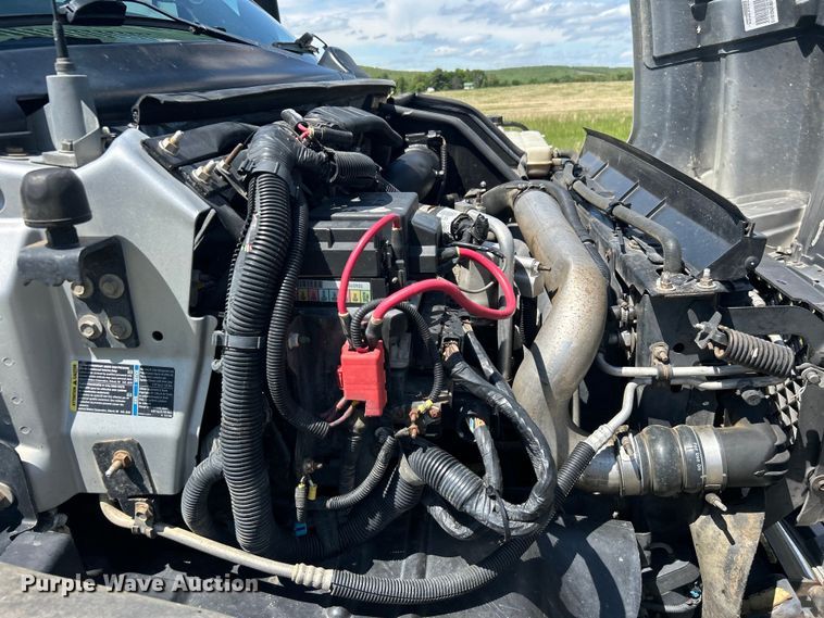 image for item DO1139 2006 Chevrolet C4500 flatbed truck