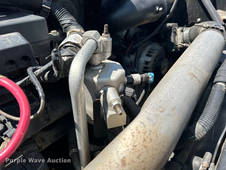 image for item DO1139 2006 Chevrolet C4500 flatbed truck