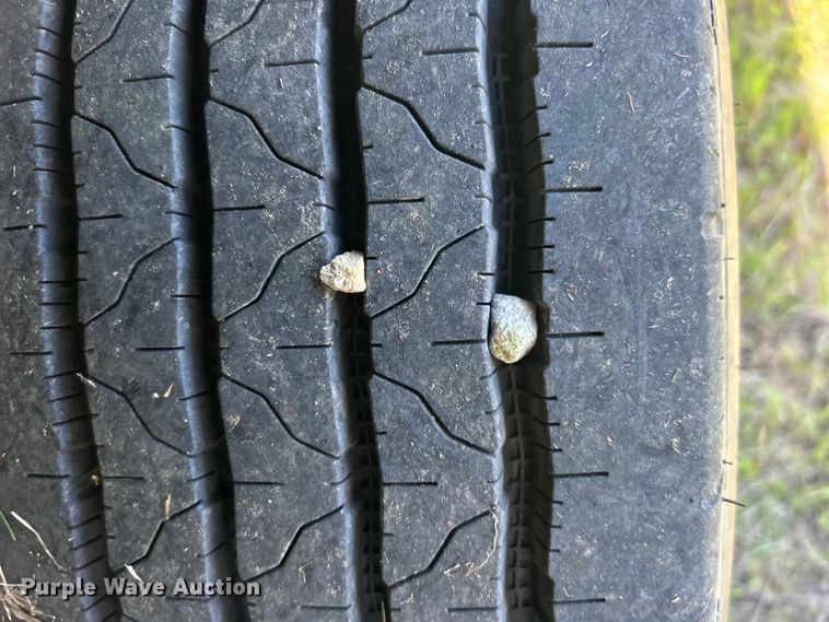 image for item DO1139 2006 Chevrolet C4500 flatbed truck