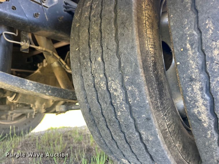 image for item DO1139 2006 Chevrolet C4500 flatbed truck