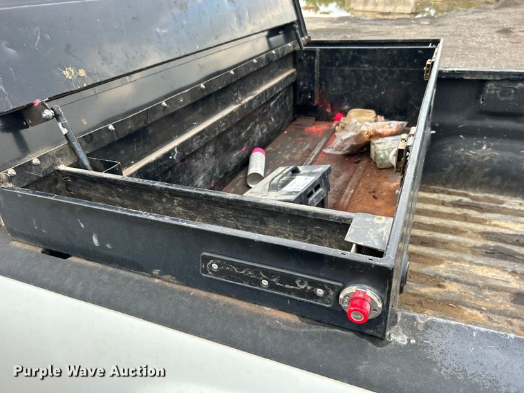 image for item DO6483 2014 Chevrolet  Silverado 2500HD Crew Cab pickup truck