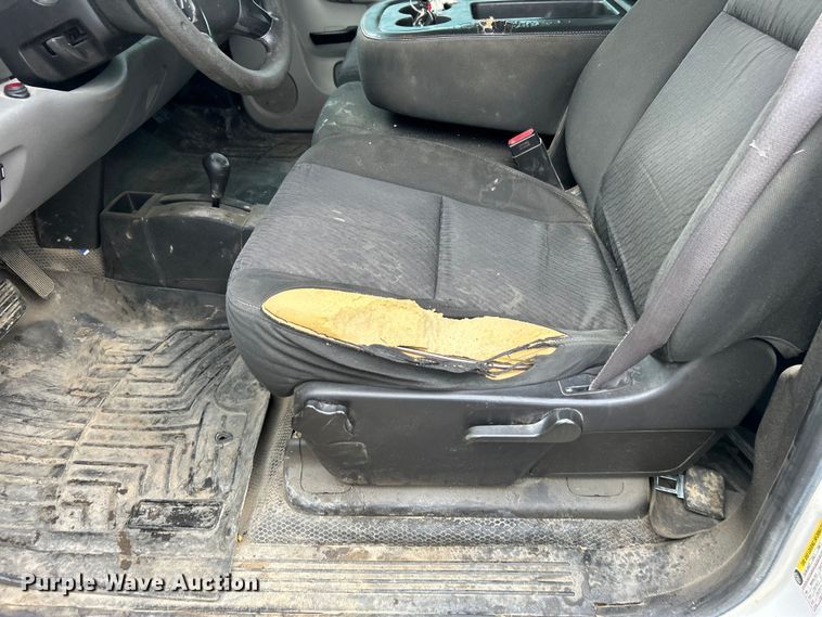 image for item DO6483 2014 Chevrolet  Silverado 2500HD Crew Cab pickup truck