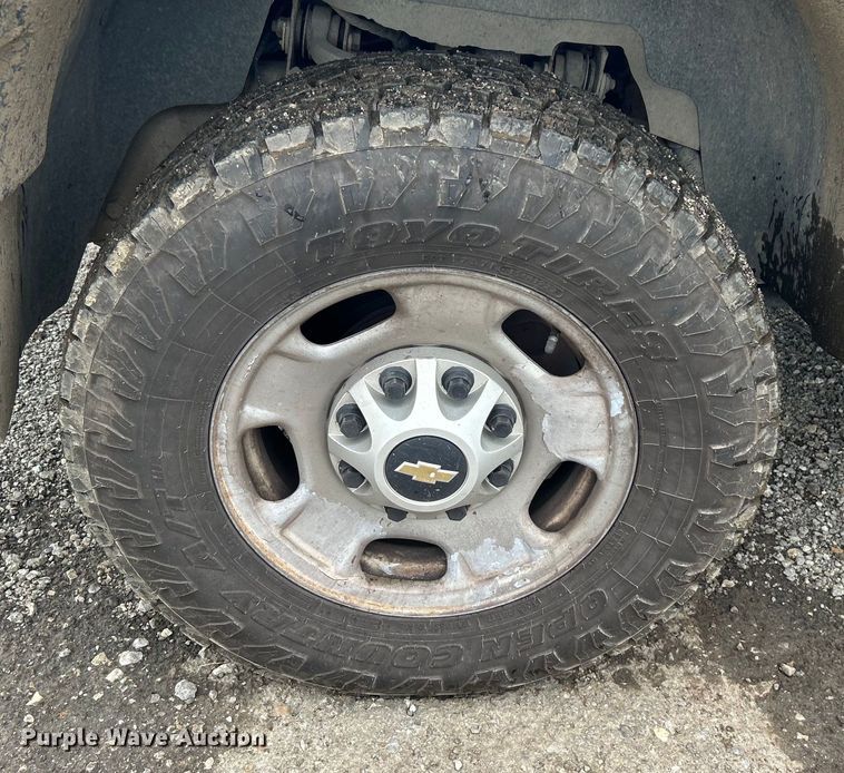 image for item DO6483 2014 Chevrolet  Silverado 2500HD Crew Cab pickup truck